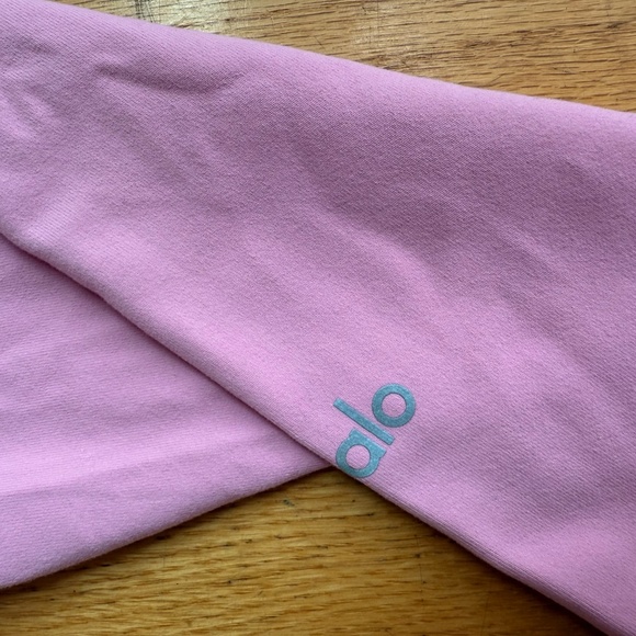 Alo Airbrush 7/8 Legging in Soft Pink – High Waist, Like New! (Size L) - Picture 2 of 4